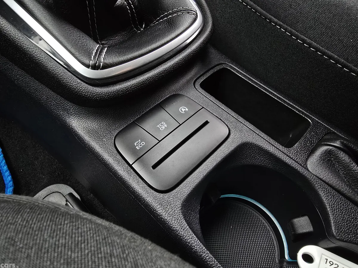 Ford Fiesta Hatchback, Petrol, 2019, White
