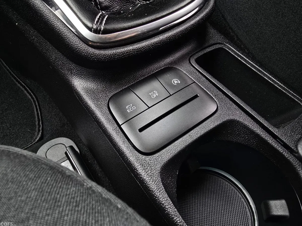 Ford Fiesta Hatchback, Petrol, 2017, Grey
