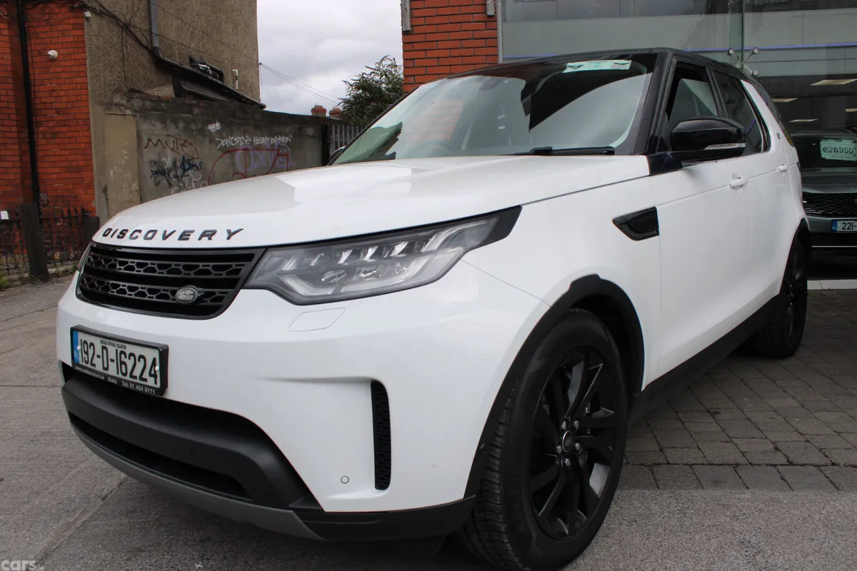 Land Rover Discovery SUV, Diesel, 2019, White