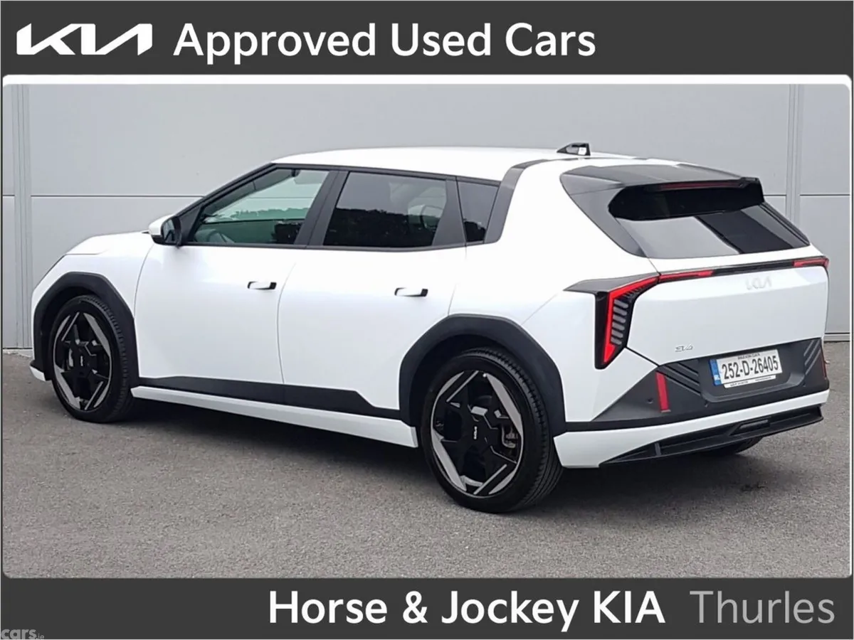 Kia EV4 Hatchback, Electric, 2025, White