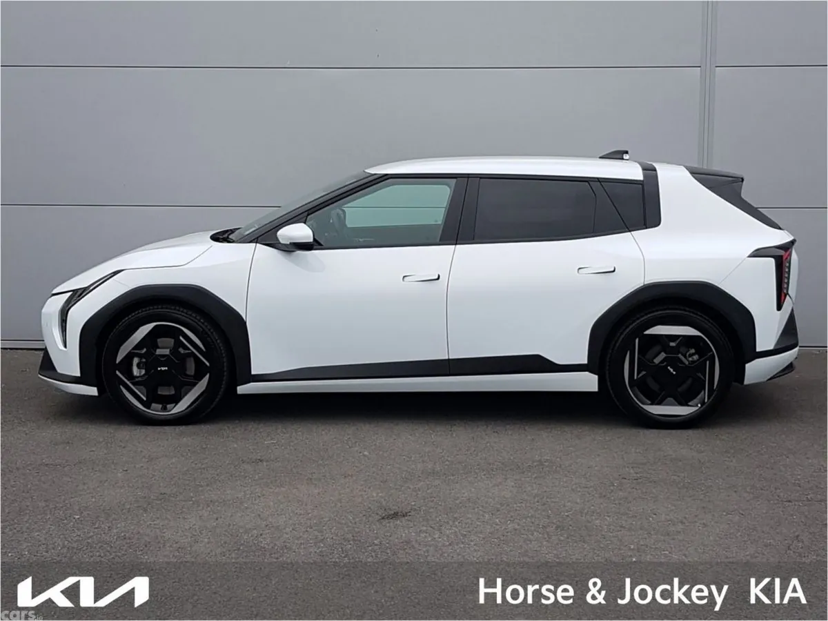 Kia EV4 Hatchback, Electric, 2025, White