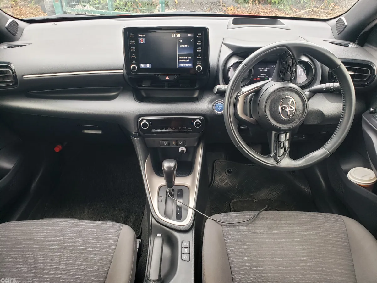 Toyota Yaris Hatchback, Petrol Hybrid, 2020, Red