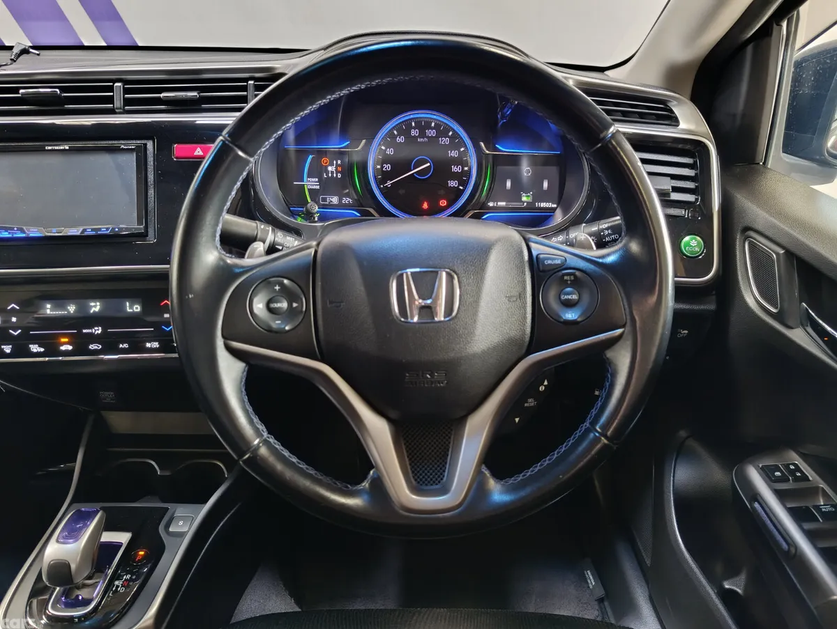 Honda Grace Saloon, Petrol Hybrid, 2016, Blue
