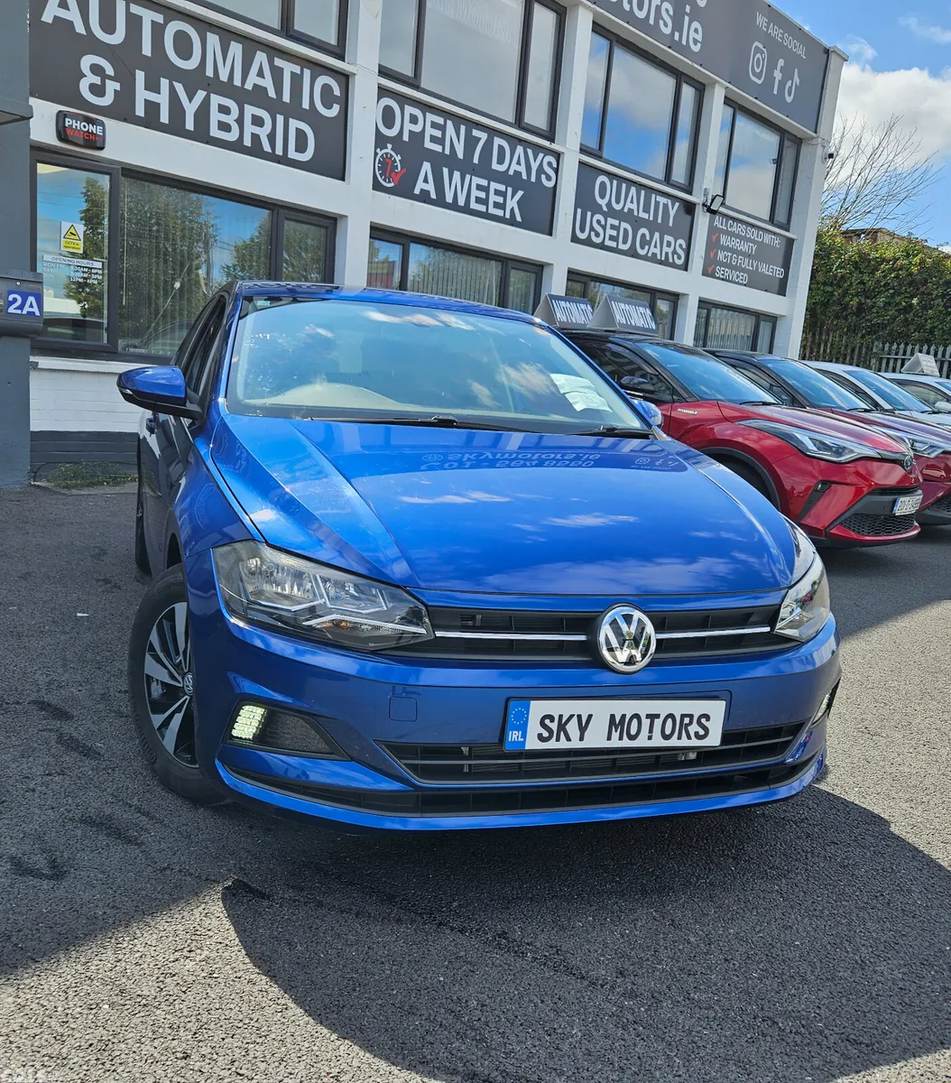 Volkswagen Polo Hatchback, Petrol, 2019, Red