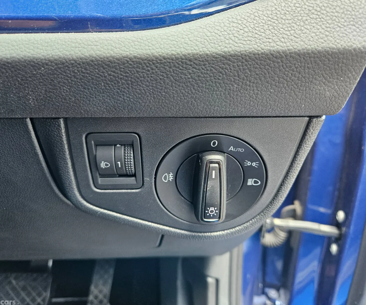 Volkswagen Polo Hatchback, Petrol, 2019, Red