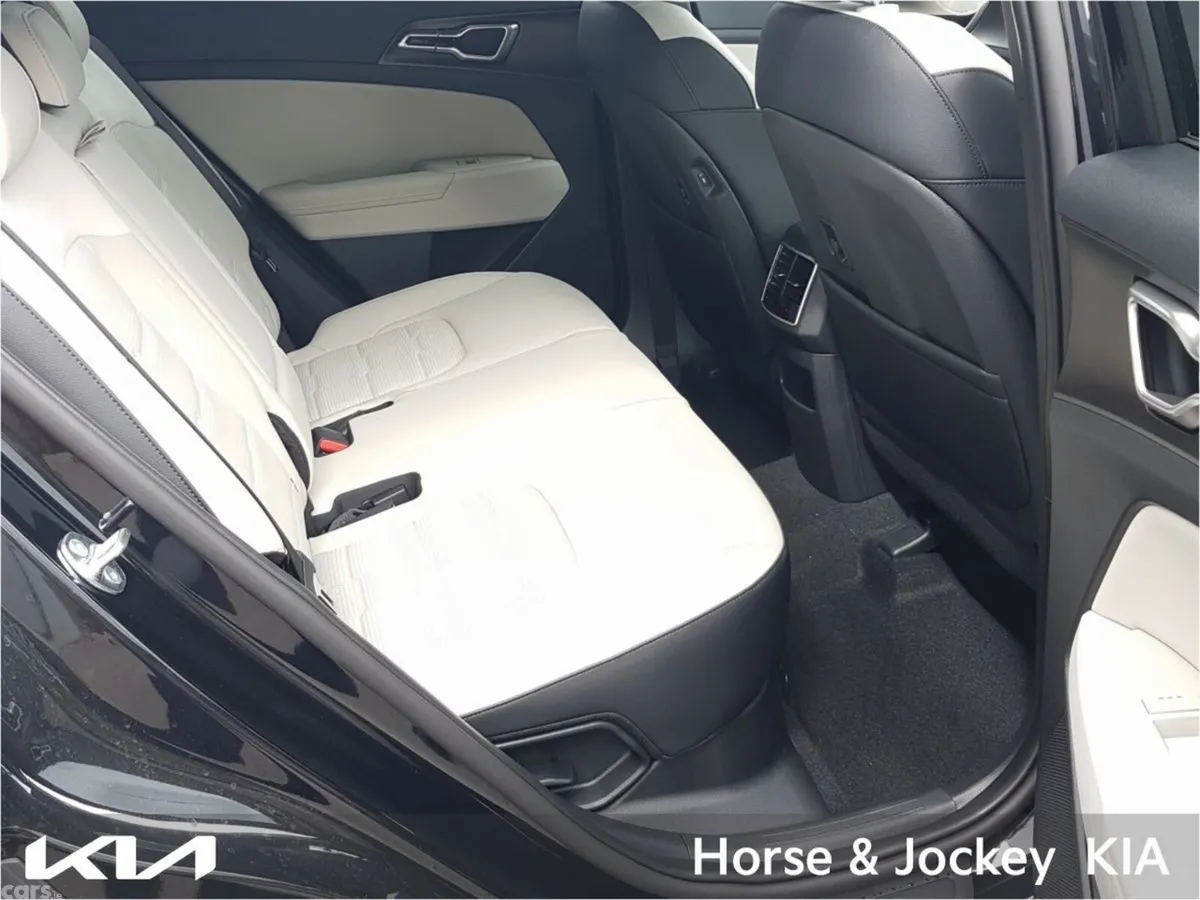 Kia Sportage SUV, Petrol Hybrid, 2026, Black