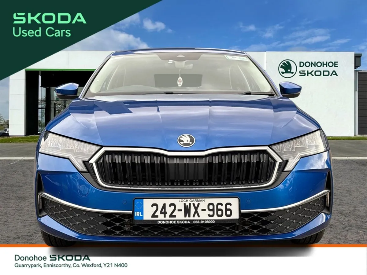 Skoda Octavia Saloon, Diesel, 2024, Blue