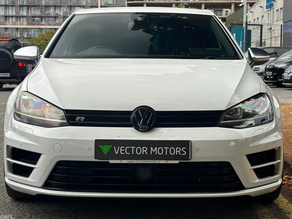Volkswagen Golf Hatchback, Petrol, 2016, White
