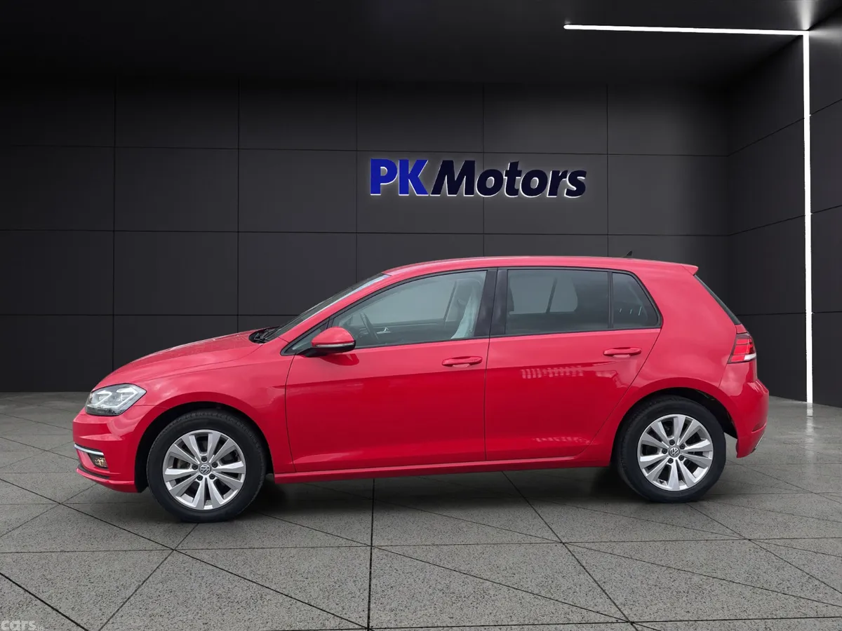 Volkswagen Golf Hatchback, Petrol, 2017, Red