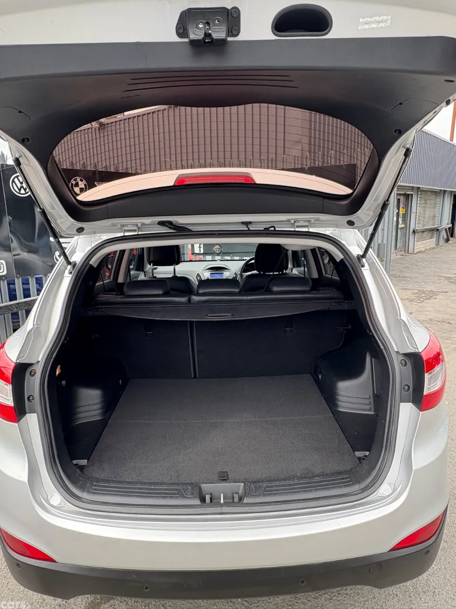 Hyundai ix35 SUV, Diesel, 2014, Silver