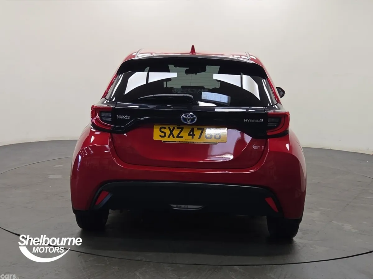 Toyota Yaris Hatchback, Petrol Hybrid, 2023, Red