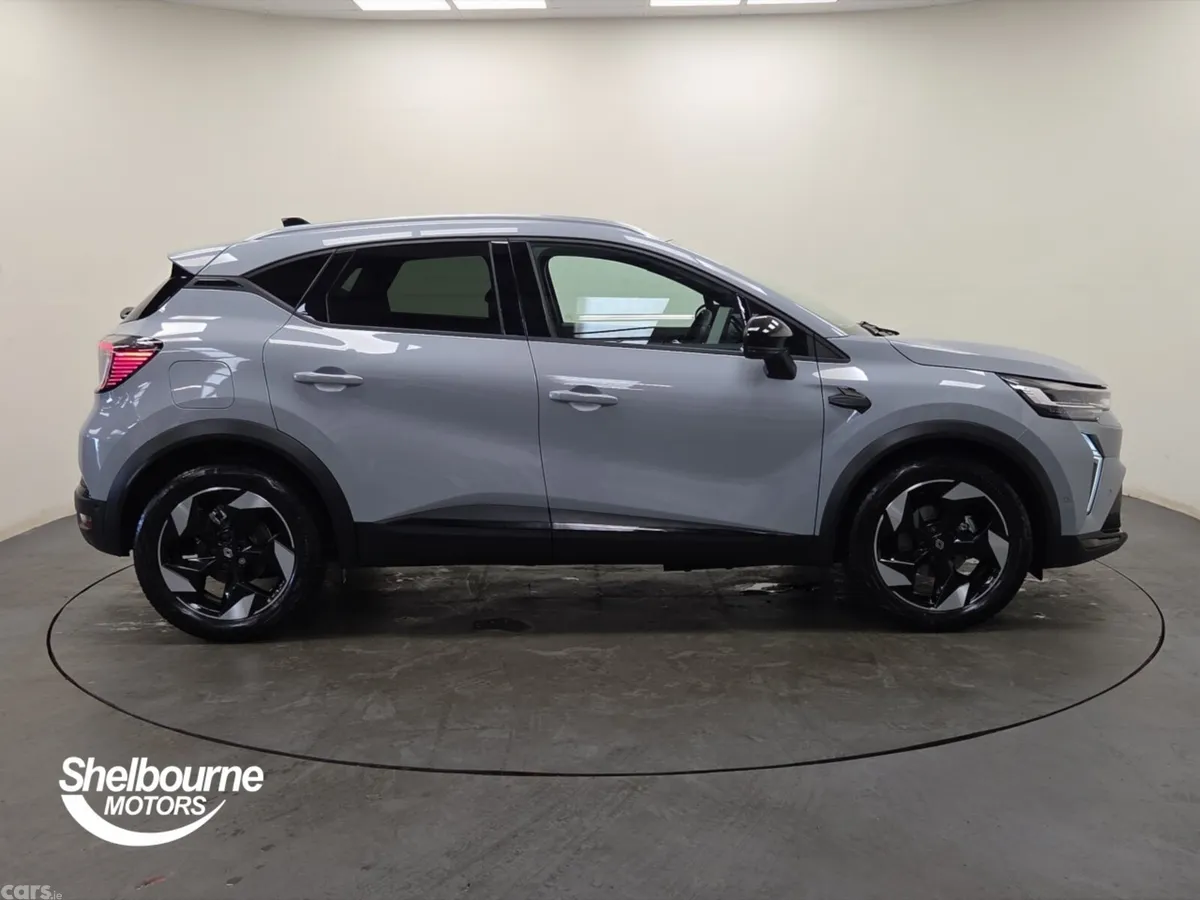 Renault Captur Hatchback, Petrol, 2026, Grey