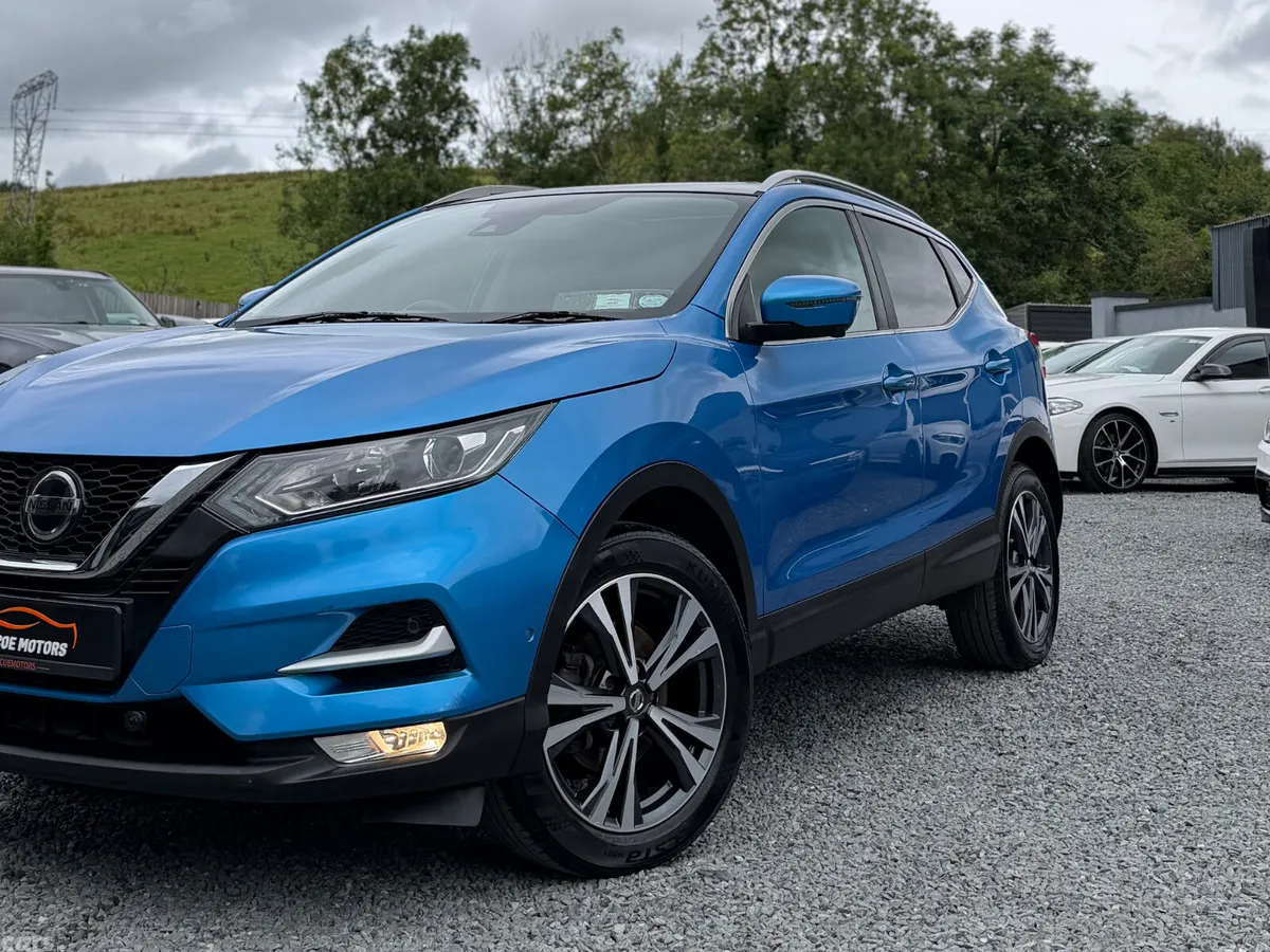 Nissan Qashqai Hatchback, Diesel, 2019, Blue