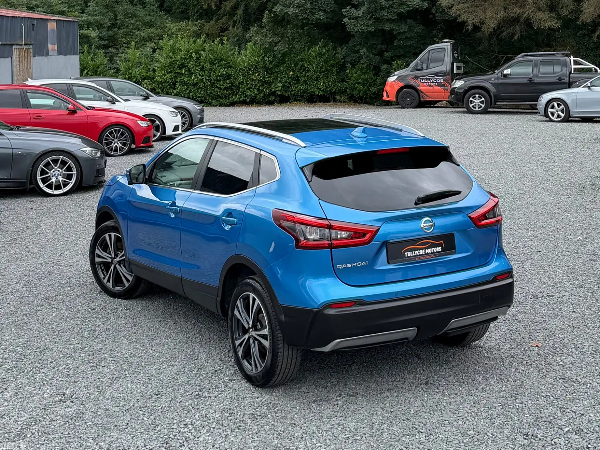 Nissan Qashqai Hatchback, Diesel, 2019, Blue