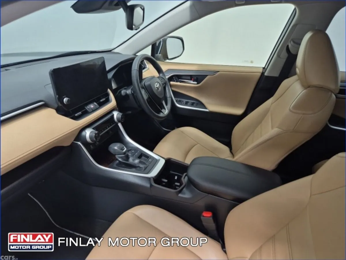 Toyota RAV4 SUV, Petrol Hybrid, 2023, Grey