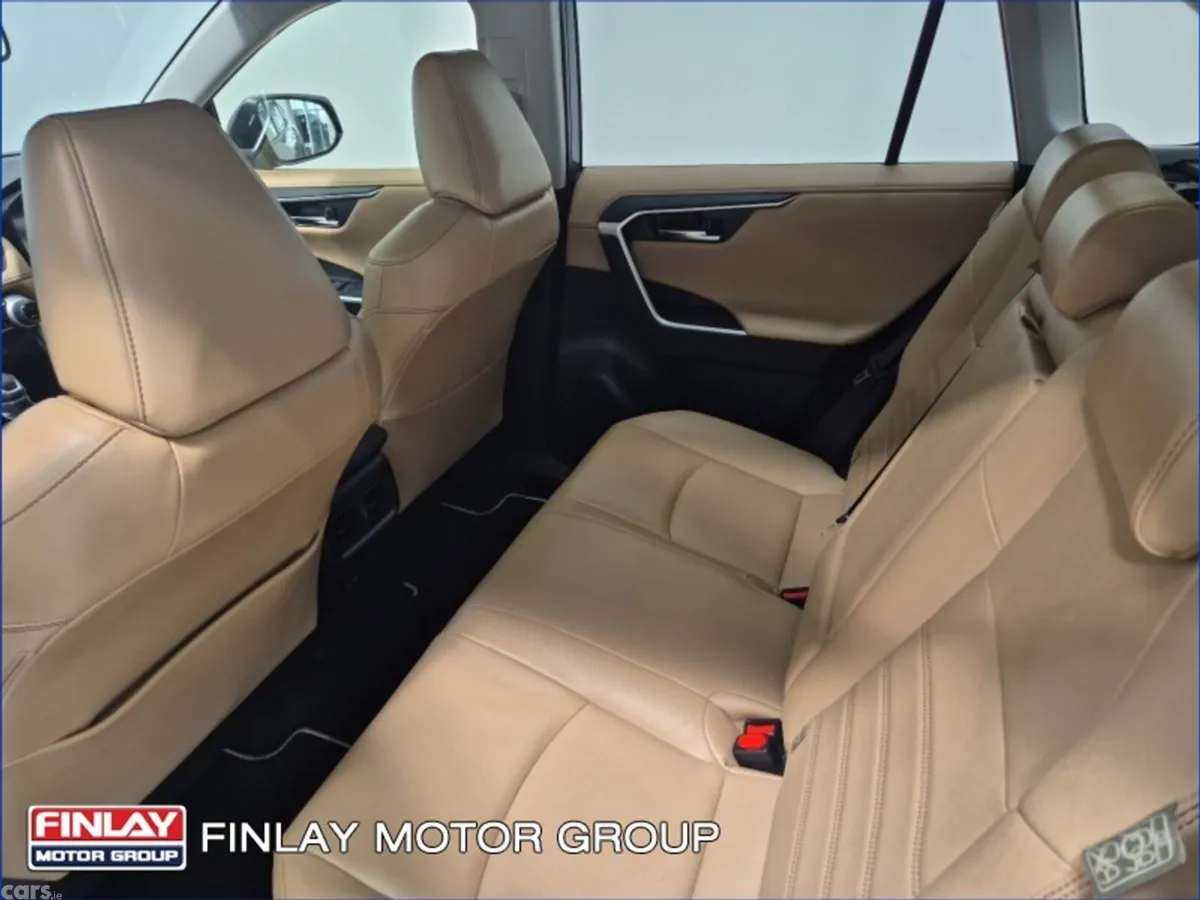 Toyota RAV4 SUV, Petrol Hybrid, 2023, Grey