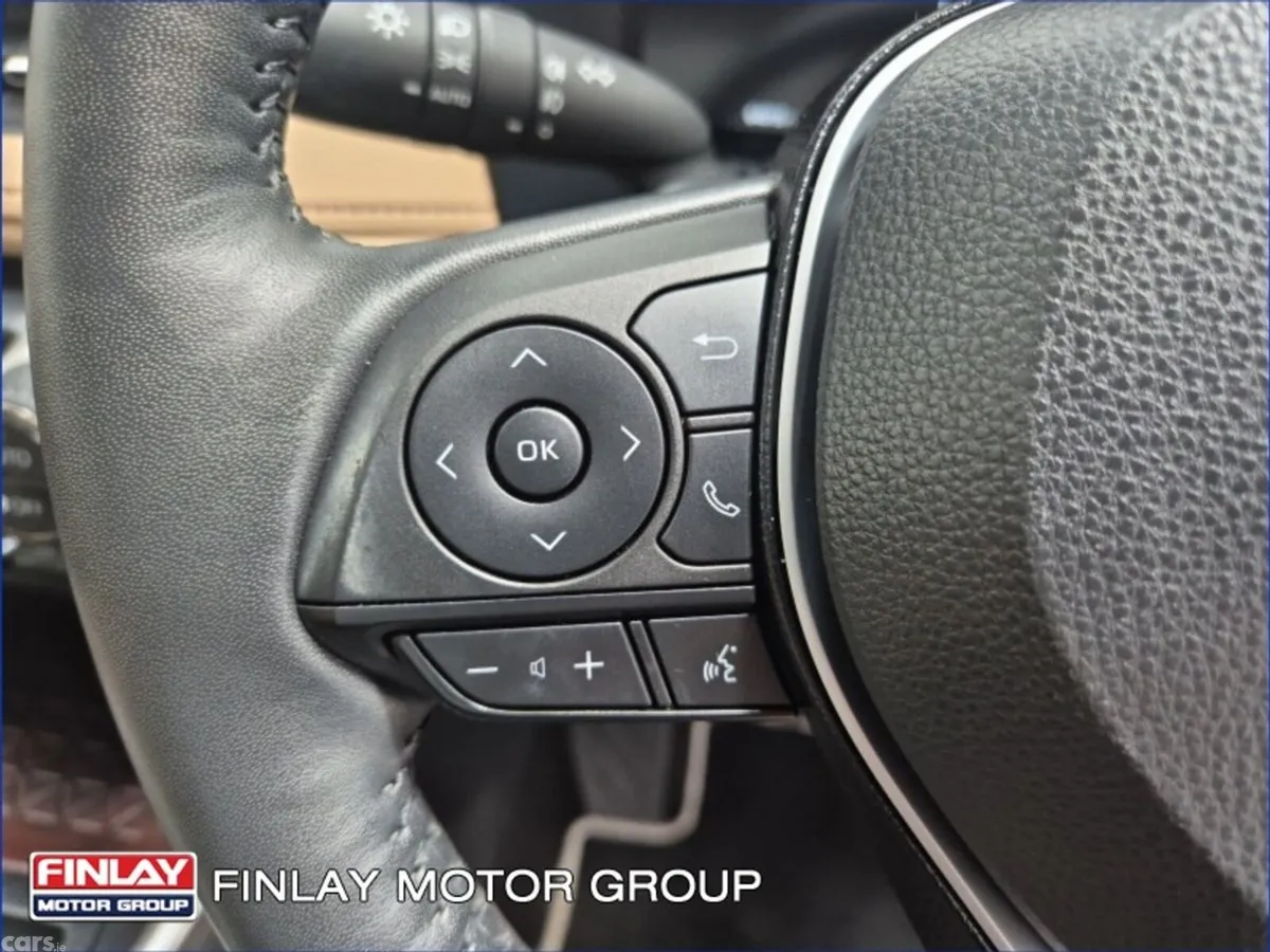 Toyota RAV4 SUV, Petrol Hybrid, 2023, Grey