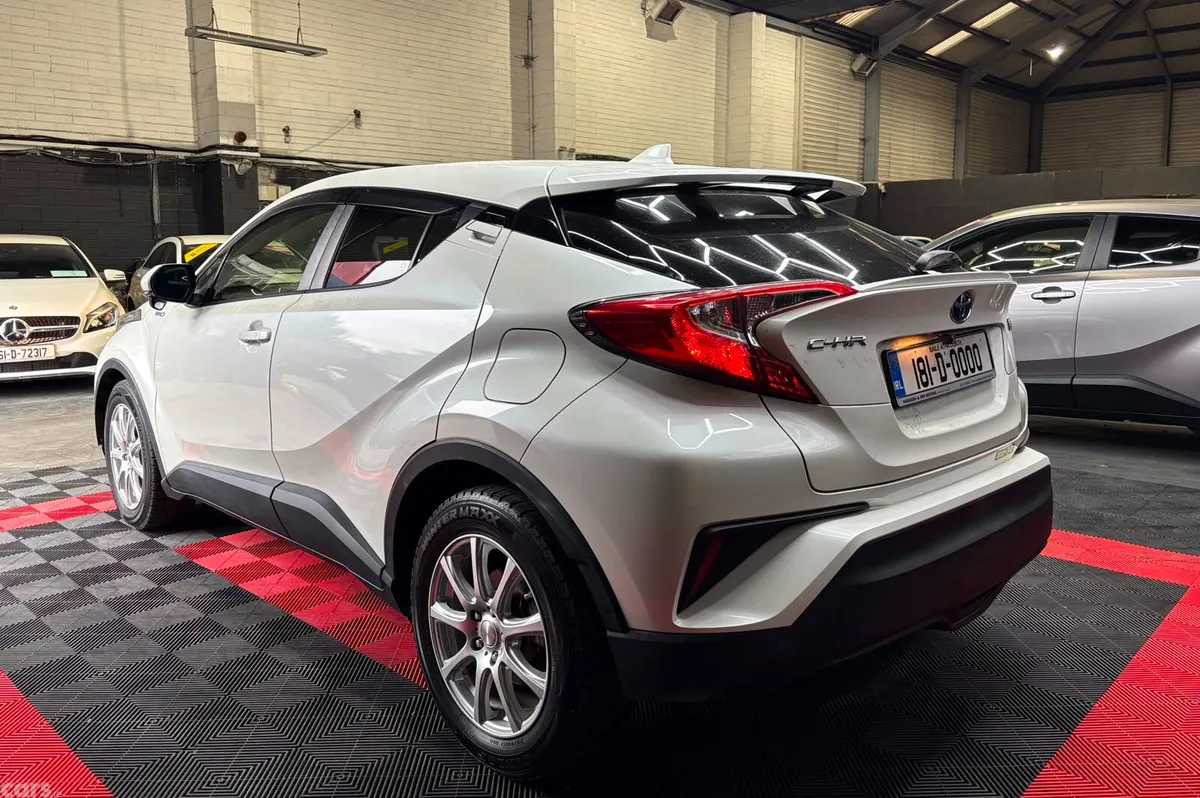 Toyota C-HR Van, Petrol Hybrid, 2018, White