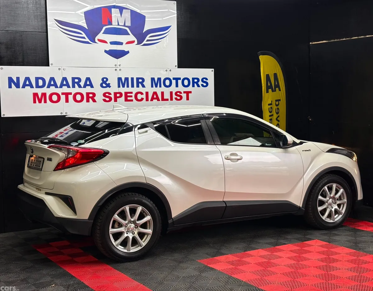 Toyota C-HR Van, Petrol Hybrid, 2018, White