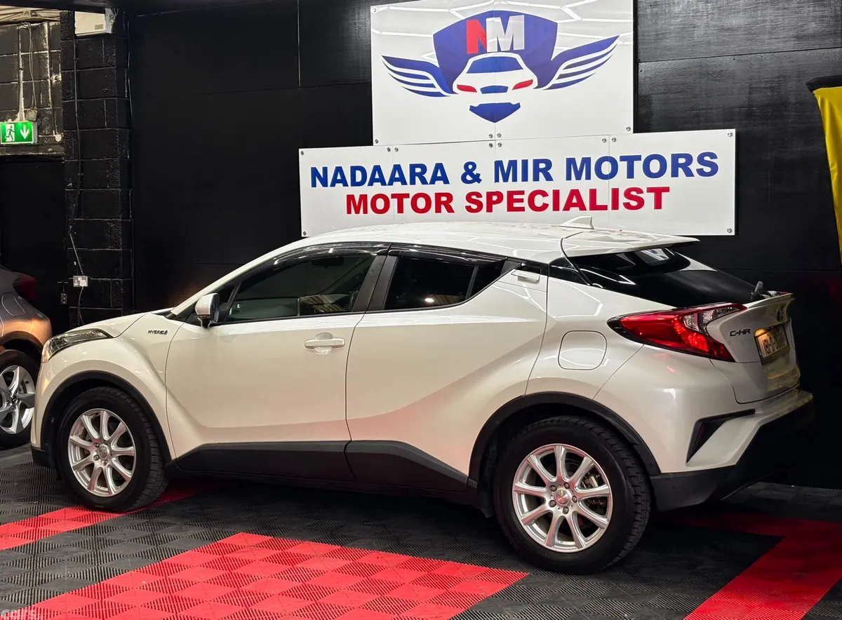 Toyota C-HR Van, Petrol Hybrid, 2018, White