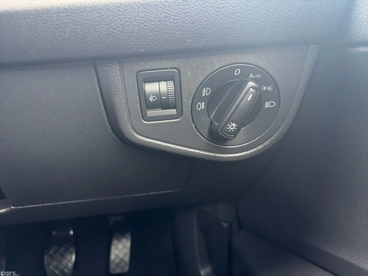 Volkswagen Polo Hatchback, Petrol, 2024, White