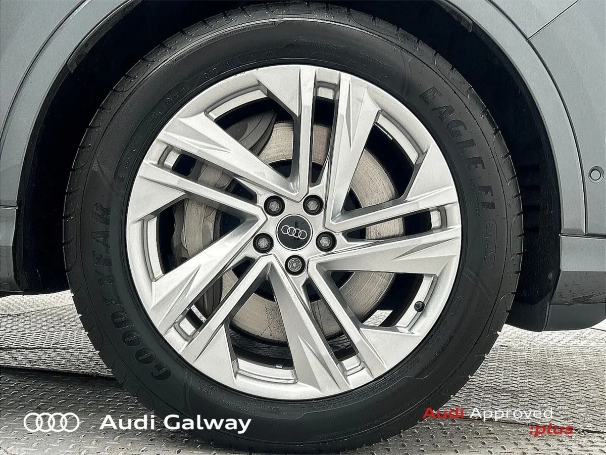 Audi Q7 SUV, Petrol Plug-in Hybrid, 2025, Grey