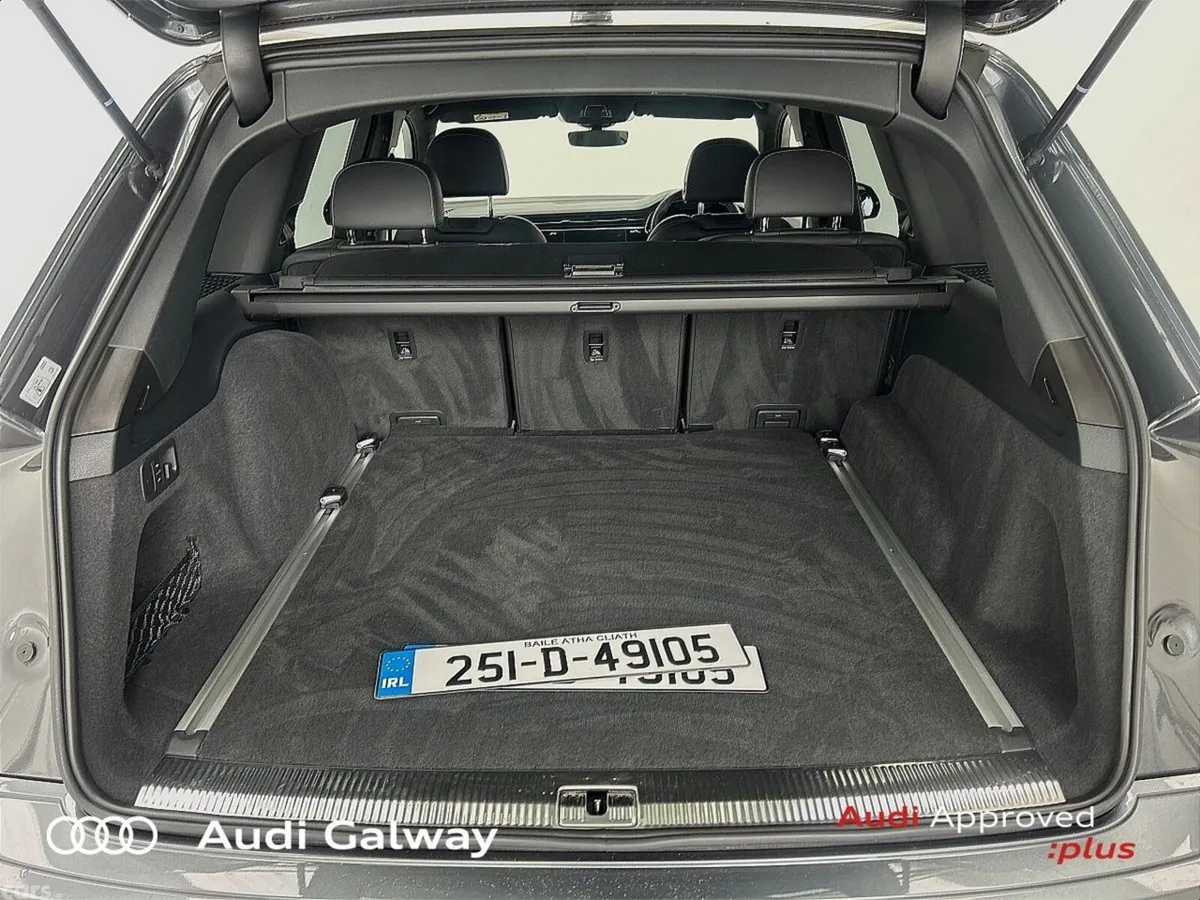 Audi Q7 SUV, Petrol Plug-in Hybrid, 2025, Grey