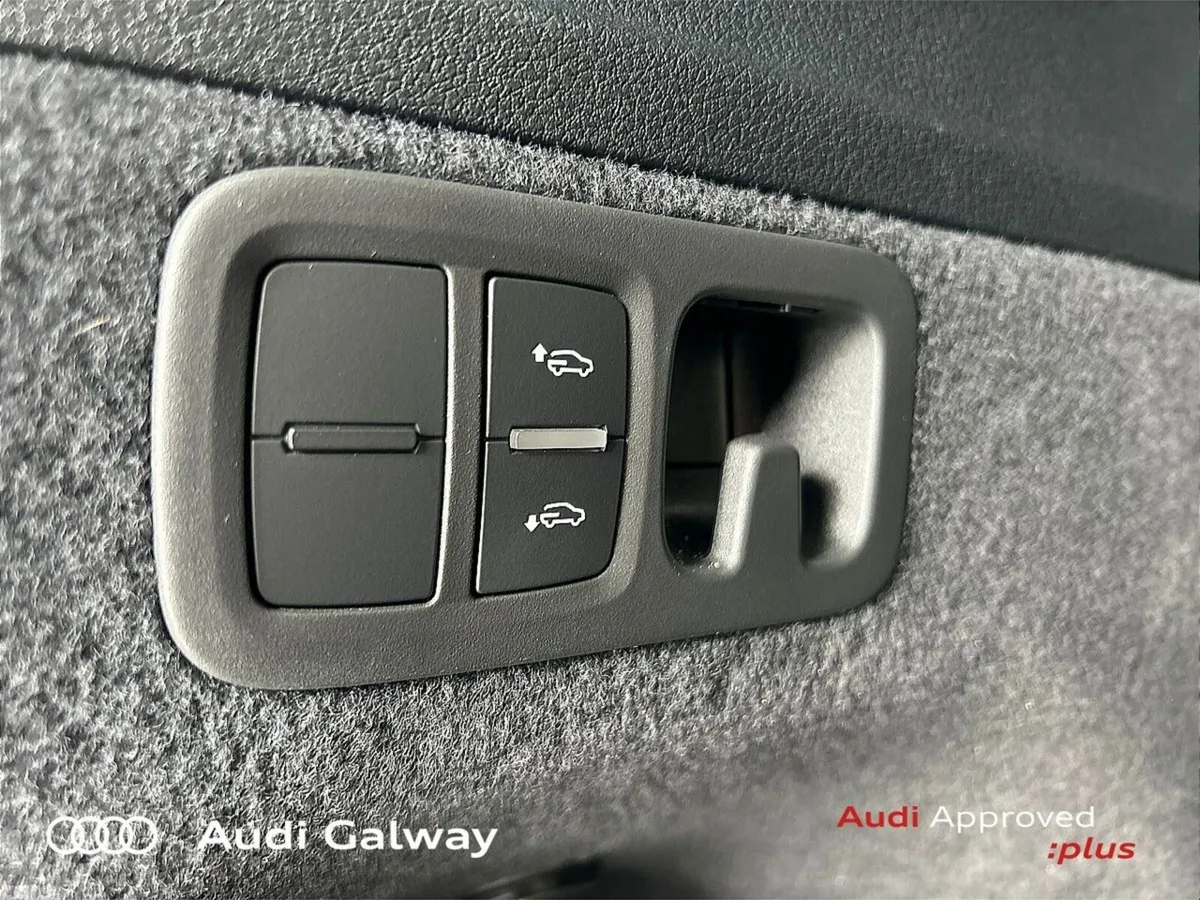 Audi Q7 SUV, Petrol Plug-in Hybrid, 2025, Grey