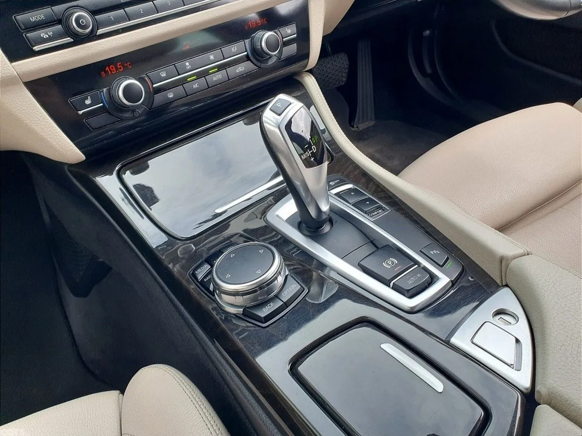 BMW 5-Series Estate, Diesel, 2016, Grey