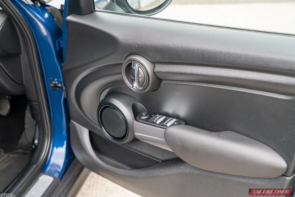 Mini One Hatchback, Diesel, 2017, Blue