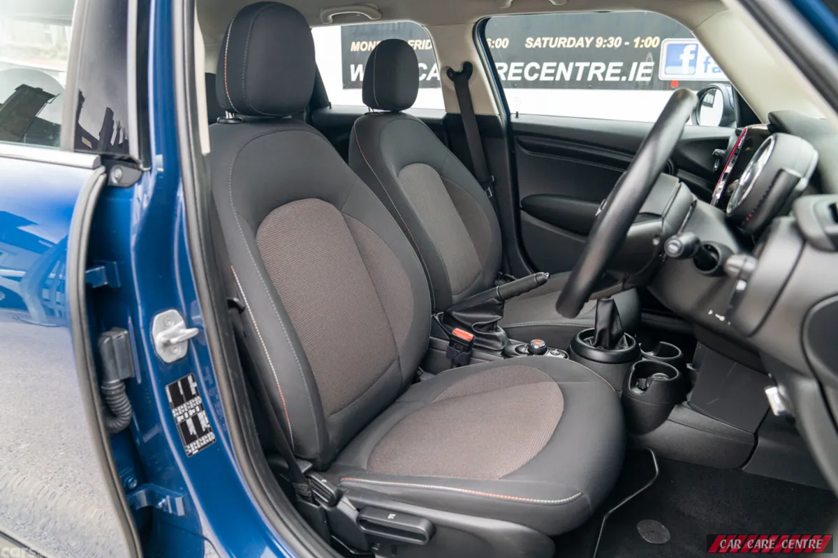 Mini One Hatchback, Diesel, 2017, Blue