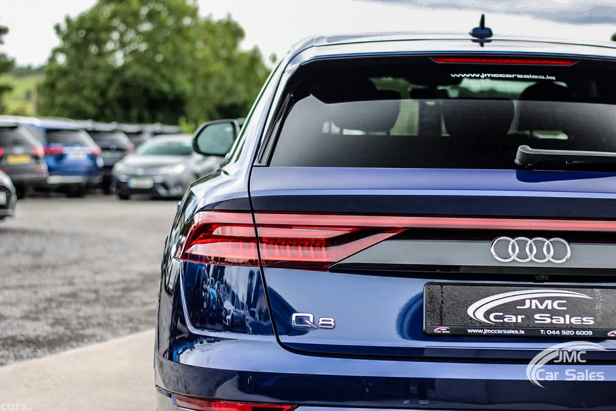 Audi Q8 Hatchback, Diesel, 2019, Blue