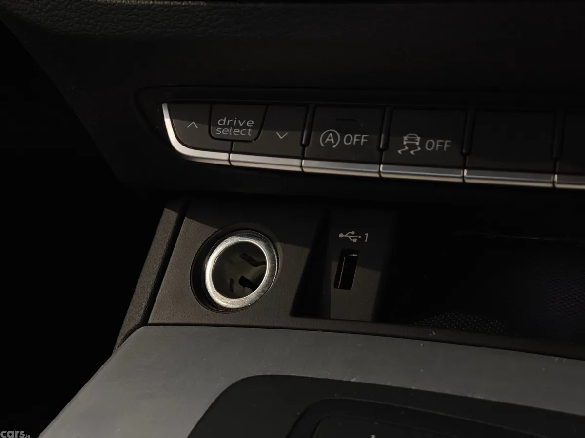 Audi Q5 SUV, Diesel, 2019, Black