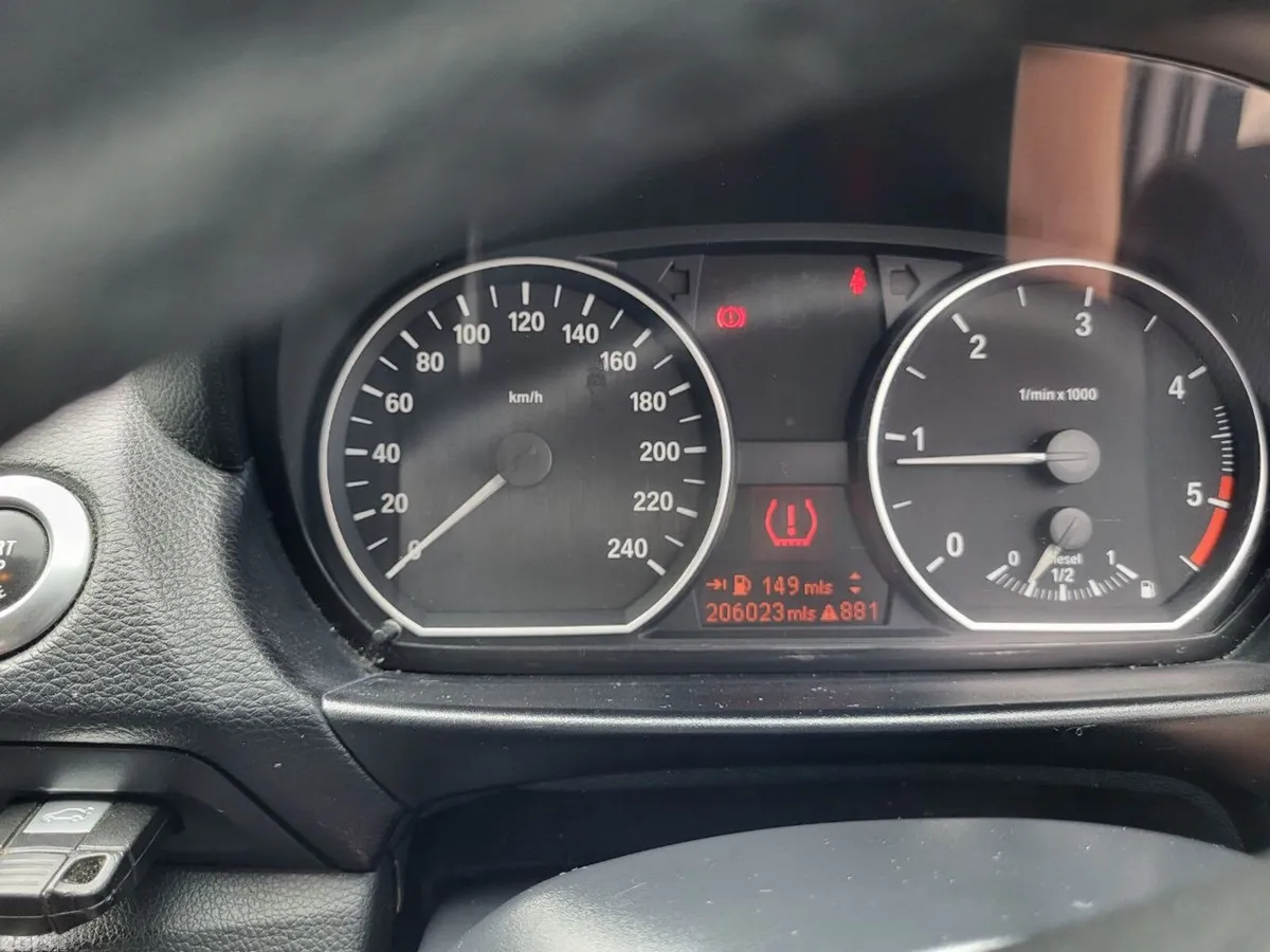 BMW 1-Series Hatchback, Diesel, 2010, Blue