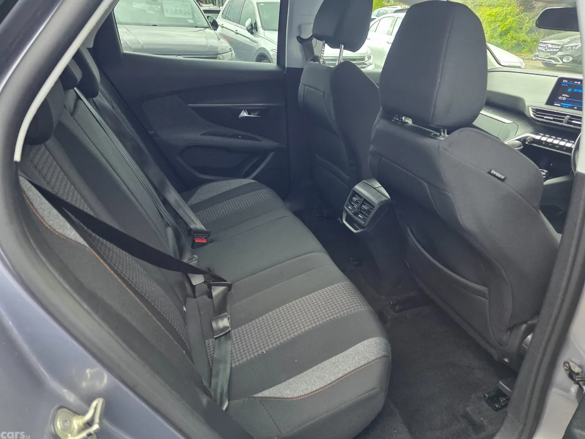 Peugeot 3008 SUV, Diesel, 2018, Grey