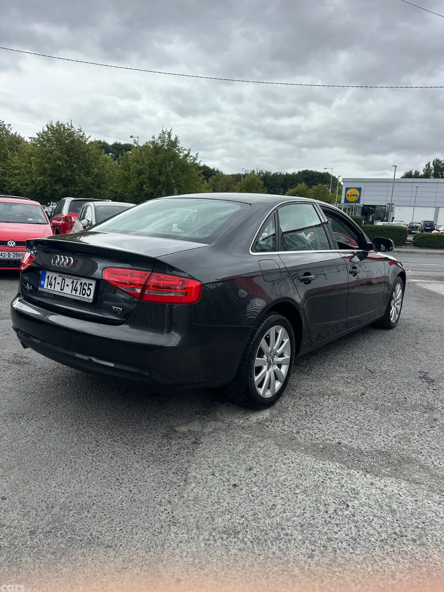 Audi A4 Saloon, Diesel, 2014, Grey
