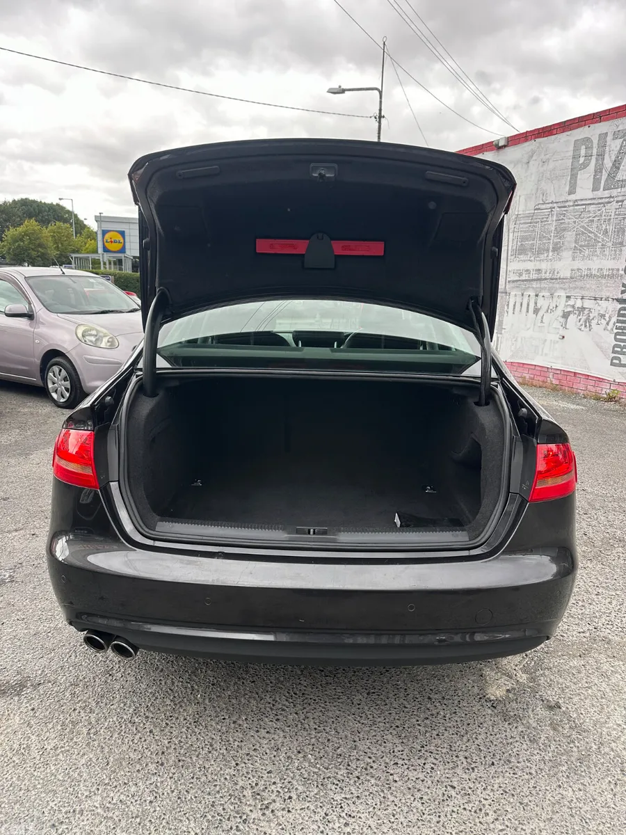 Audi A4 Saloon, Diesel, 2014, Grey