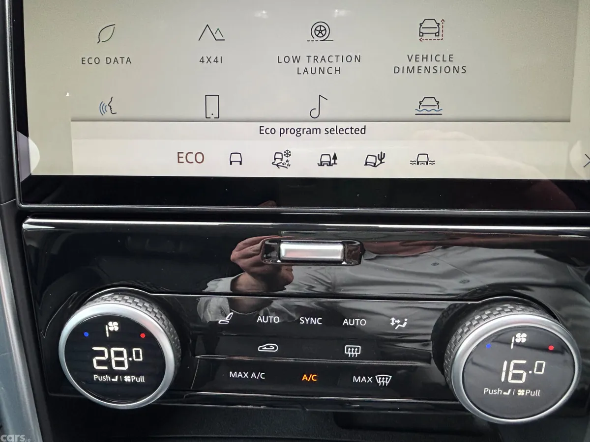Land Rover Discovery Van, Diesel, 2022, Grey
