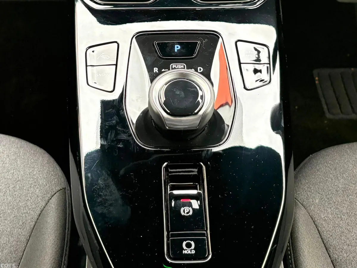 Suzuki Vitara SUV, Electric, 2026, Blue