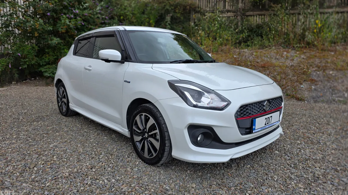 Suzuki Swift Hatchback, Petrol Hybrid, 2017, White