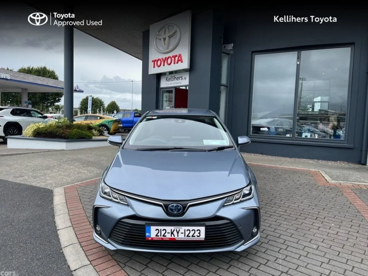Toyota Corolla Saloon, Petrol Hybrid, 2021, Grey