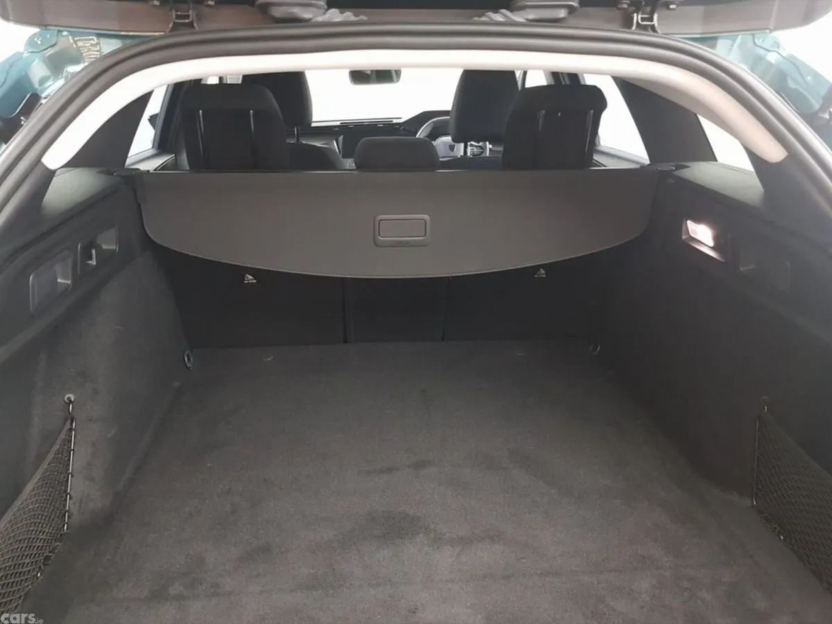 Peugeot 308 Estate, Petrol, 2024, Blue