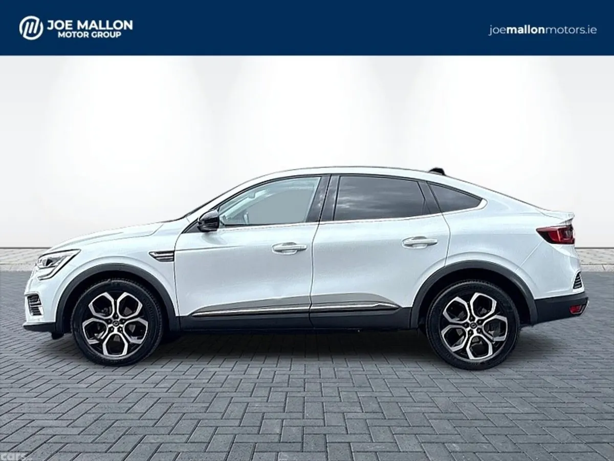 Renault Arkana Hatchback, Petrol, 2023, White