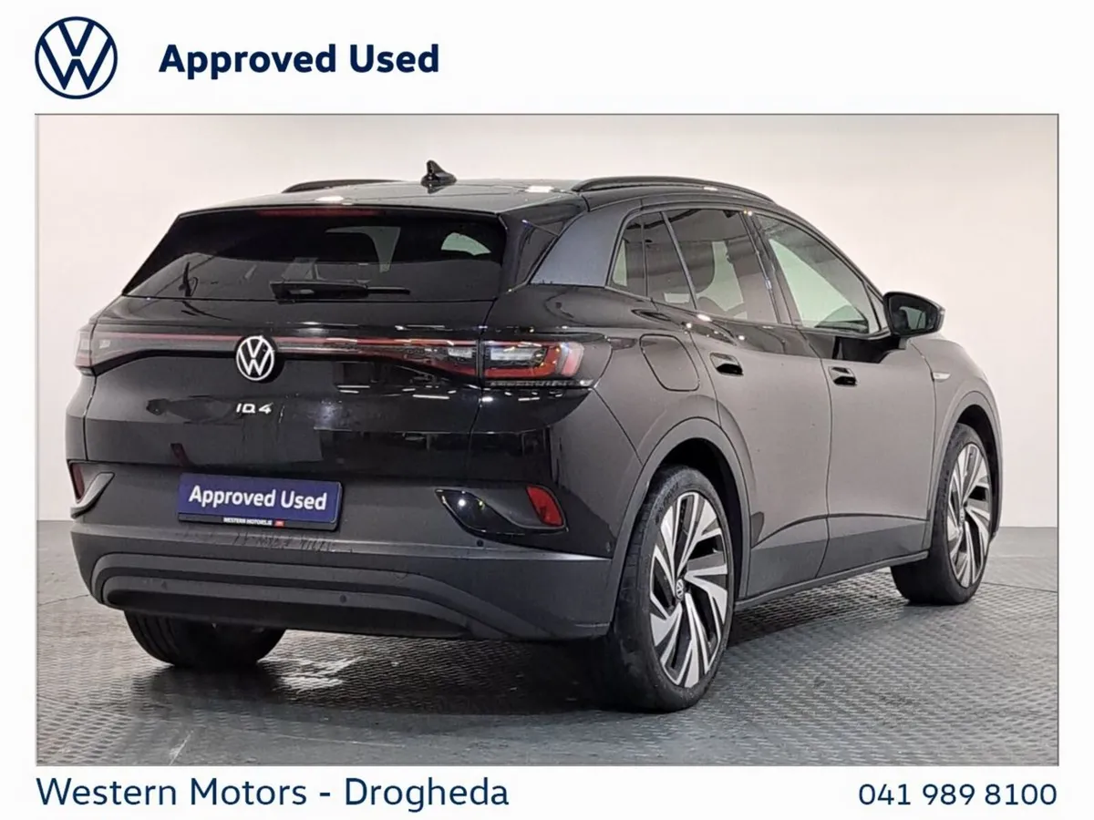 Volkswagen ID.4 SUV, Electric, 2023, Black
