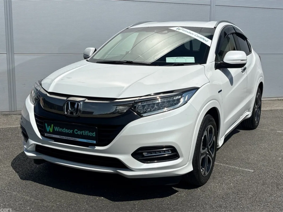 Honda Vezel Hatchback, Petrol Hybrid, 2019, White