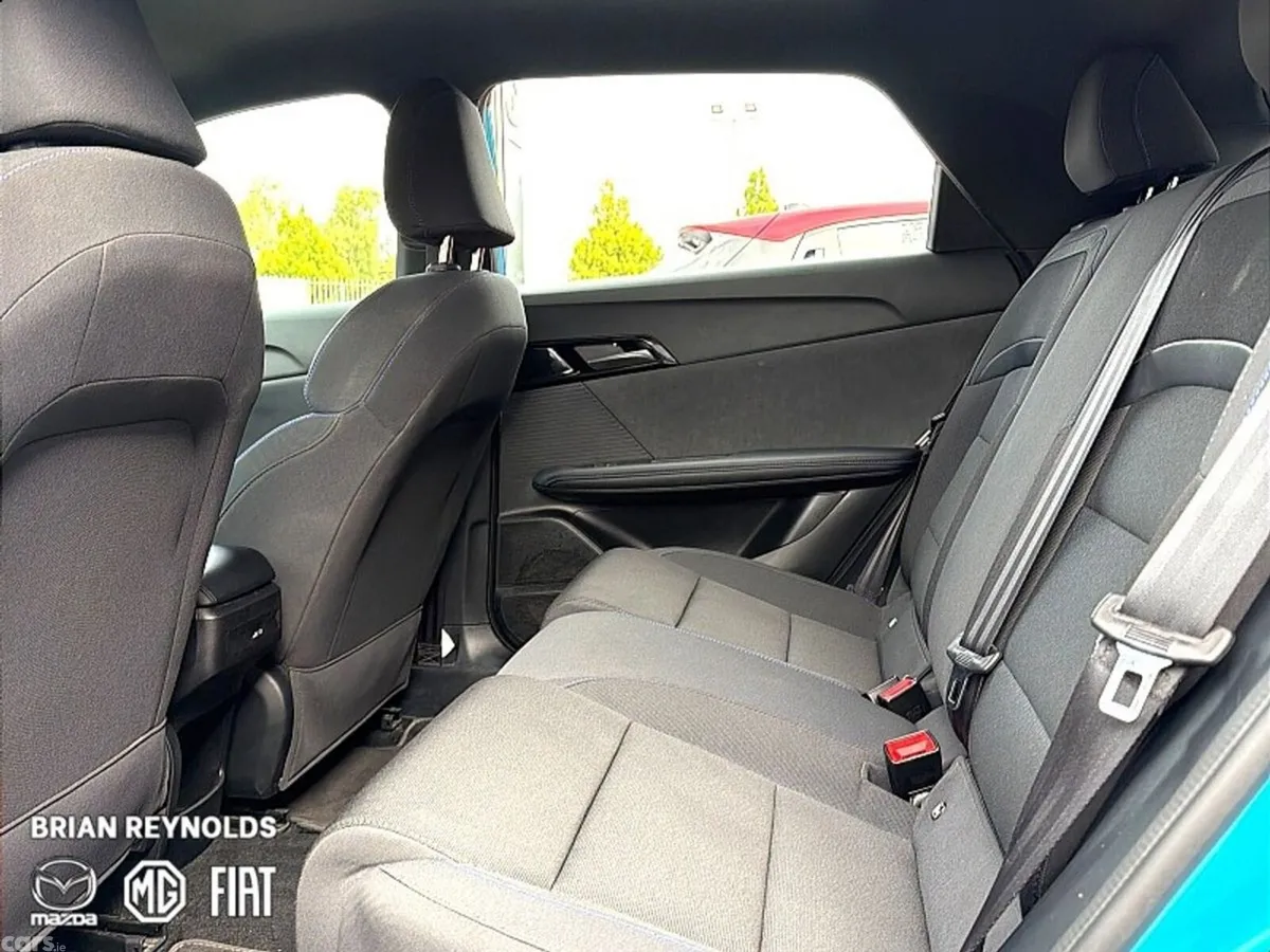 MG MG4 Hatchback, Electric, 2023, Blue