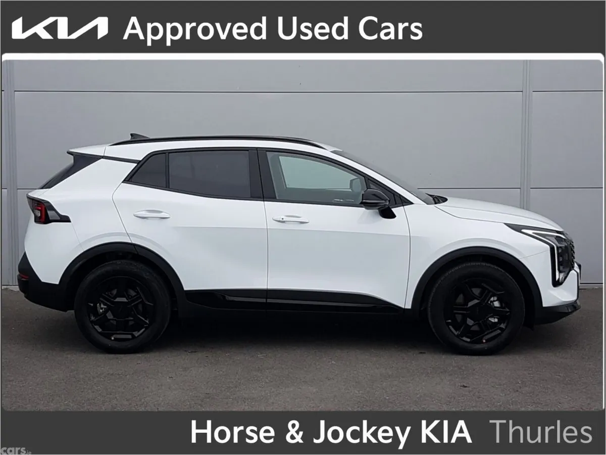 Kia Sportage SUV, Petrol Hybrid, 2026, White