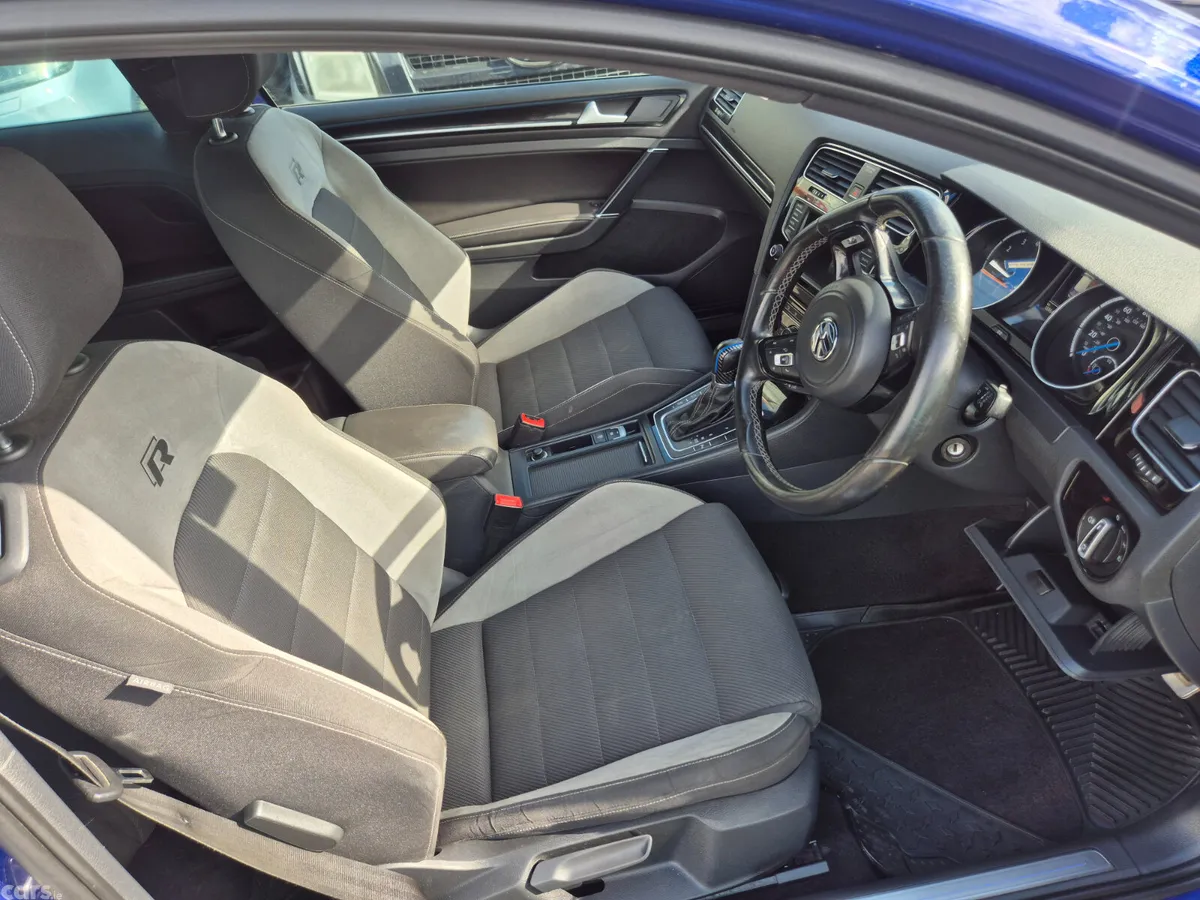Volkswagen Golf Hatchback, Petrol, 2015, Blue