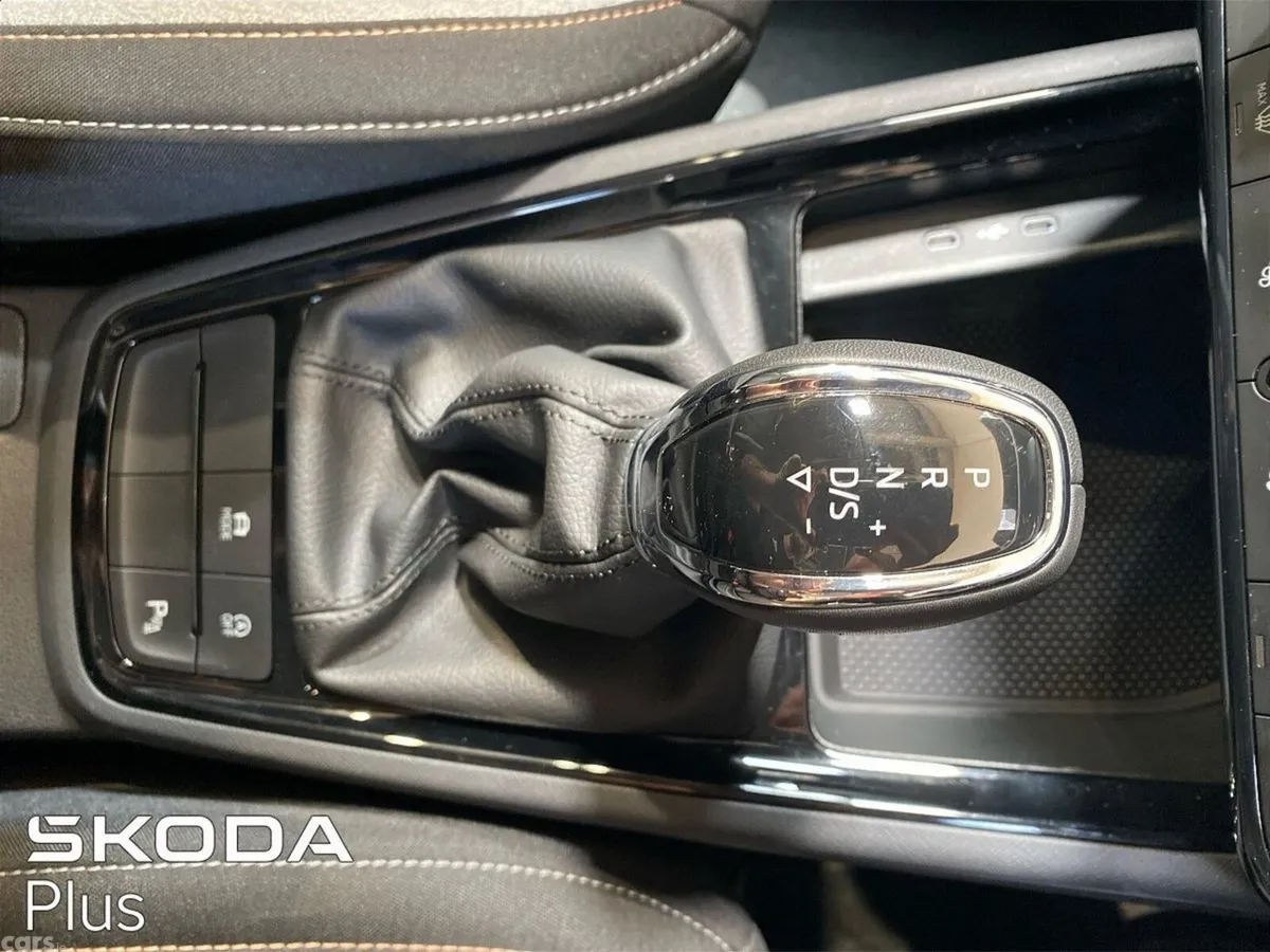 Skoda Scala Hatchback, Petrol, 2026, Silver