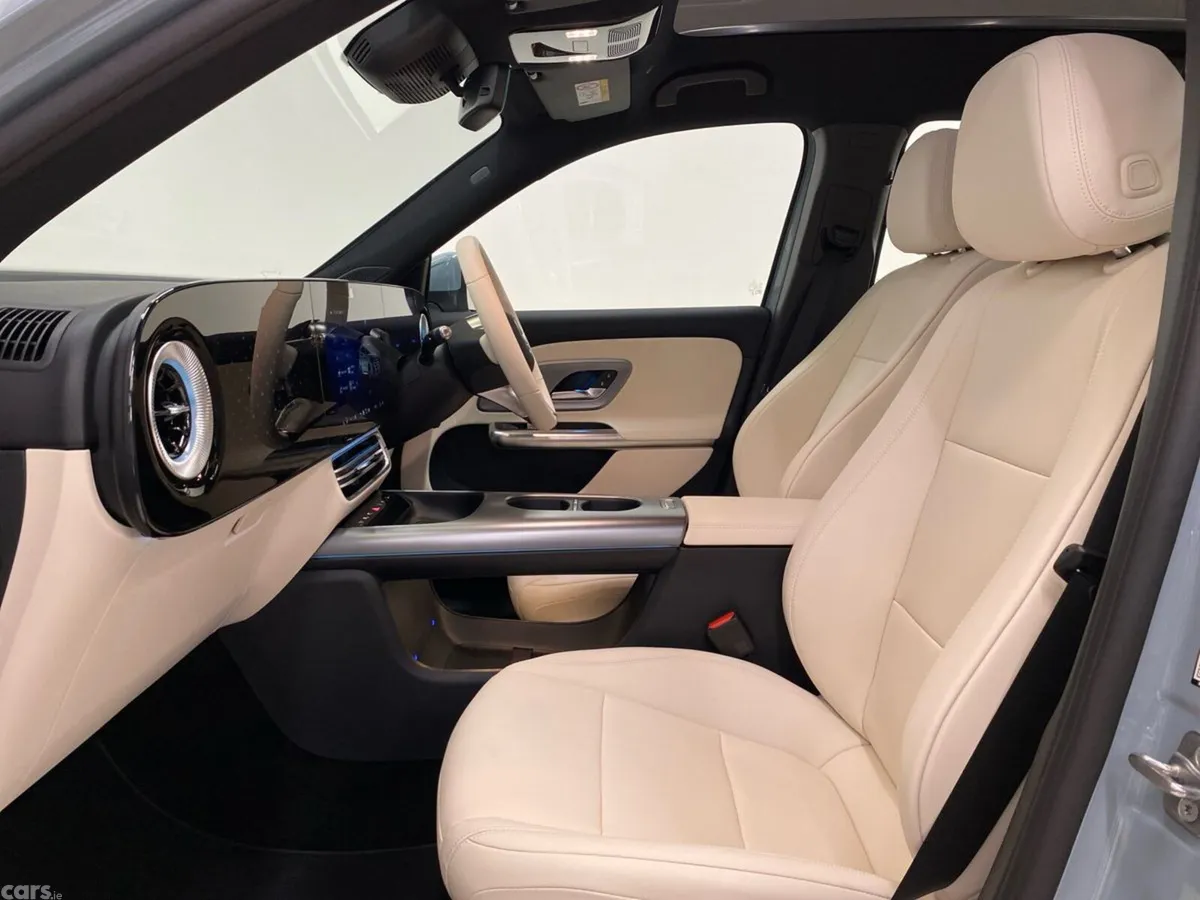 Mercedes-Benz GLB MPV, Electric, 2026, Grey